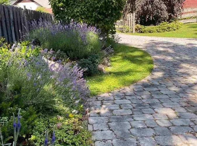 Dona * Kranjska Gora